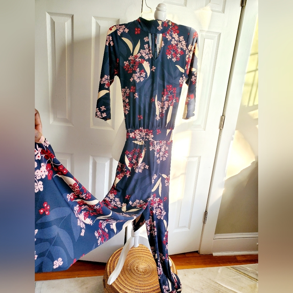 G.I.L.I Mock Neck Floral Print Jumpsuit Hip Pockets Wide Leg Tie Waist